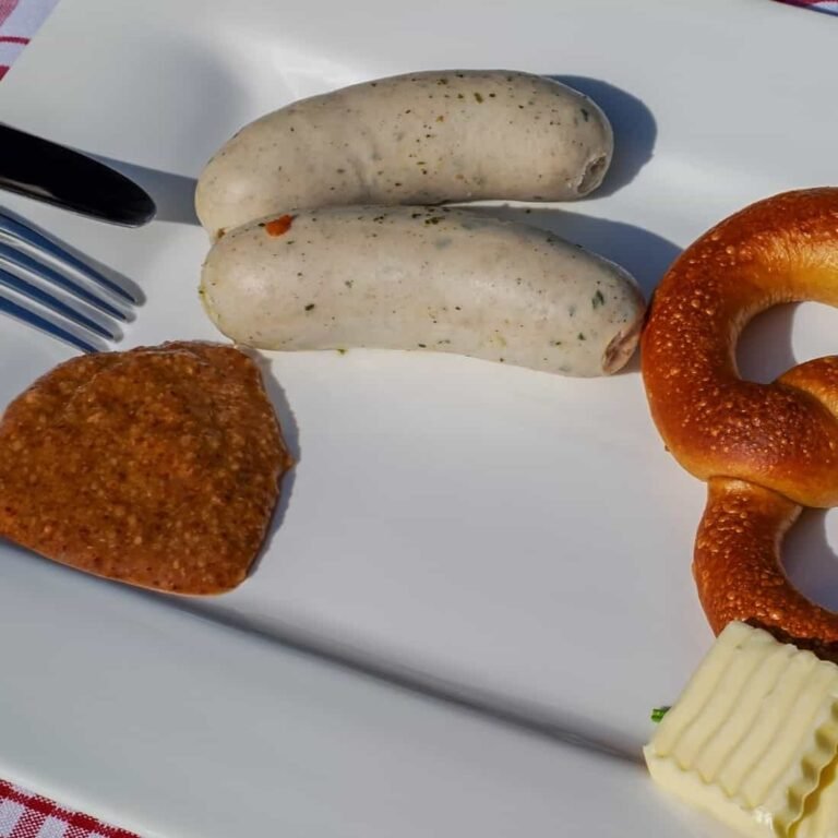 Münchner Weißwurst: A Bavarian Culinary Treasure
