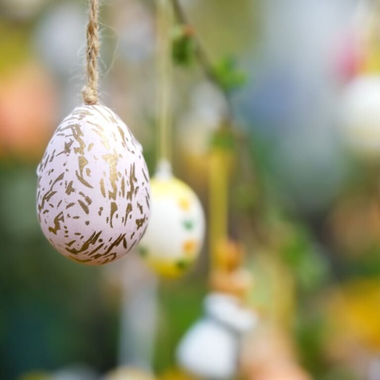When is Easter 2025 in Germany?