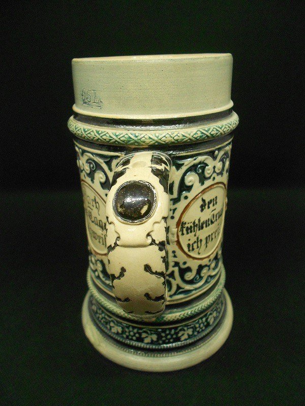 German Relief Beer Stein Typical Bavarian Brewery Beer House Scene 0,5 L / 16.9 Fluid Ounces - Image 10